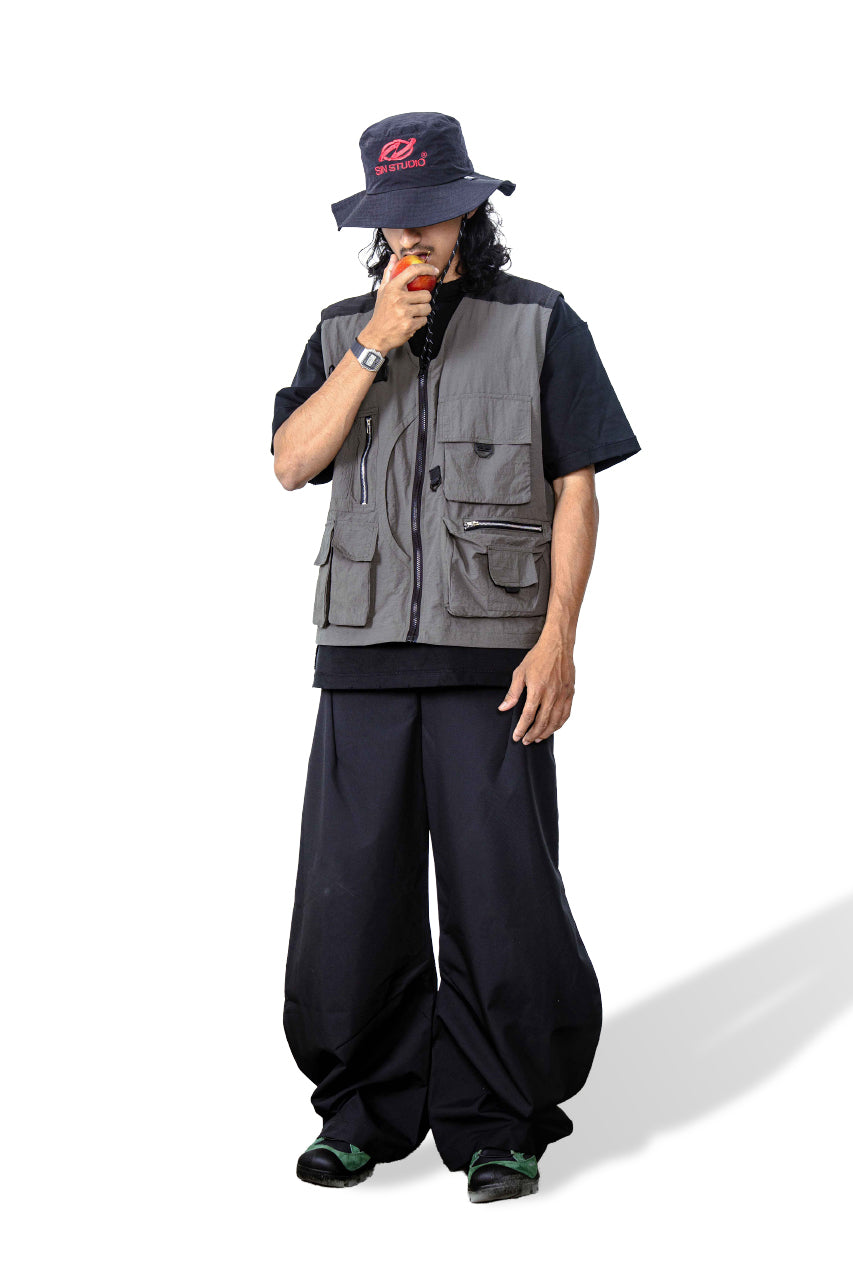 Utility Vest Limited Edition - Front View | SouthWave Streetwear
