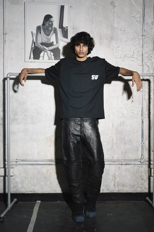 BASICS CORE BLACK T-SHIRT